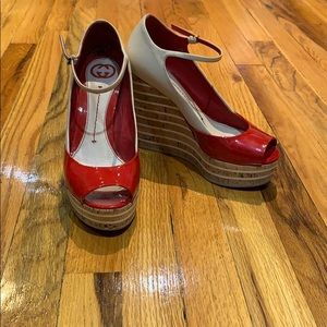 Authentic Gucci wedges